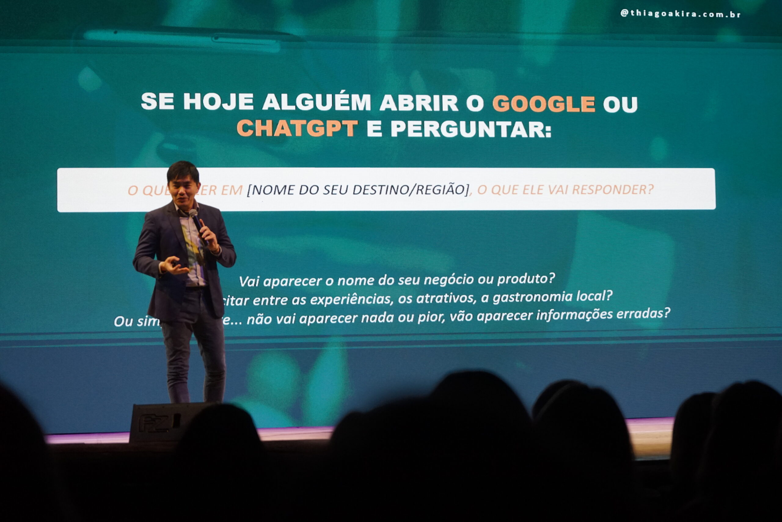 Read more about the article Mais de 300 pessoas participam de seminário de turismo